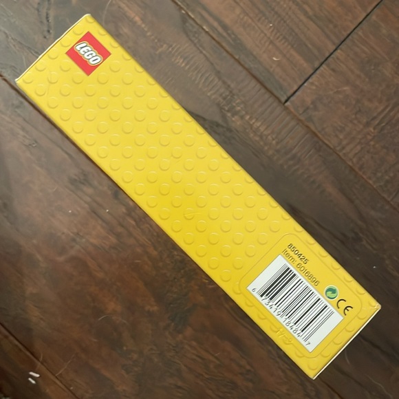 Lego Desk Business Card Holder - 850425 - Picture 3 of 3